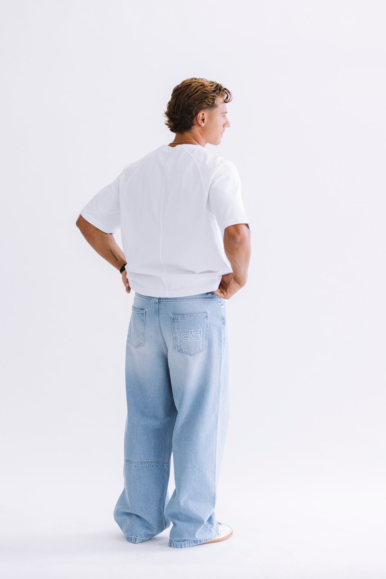 URBAN DENIM PANTS