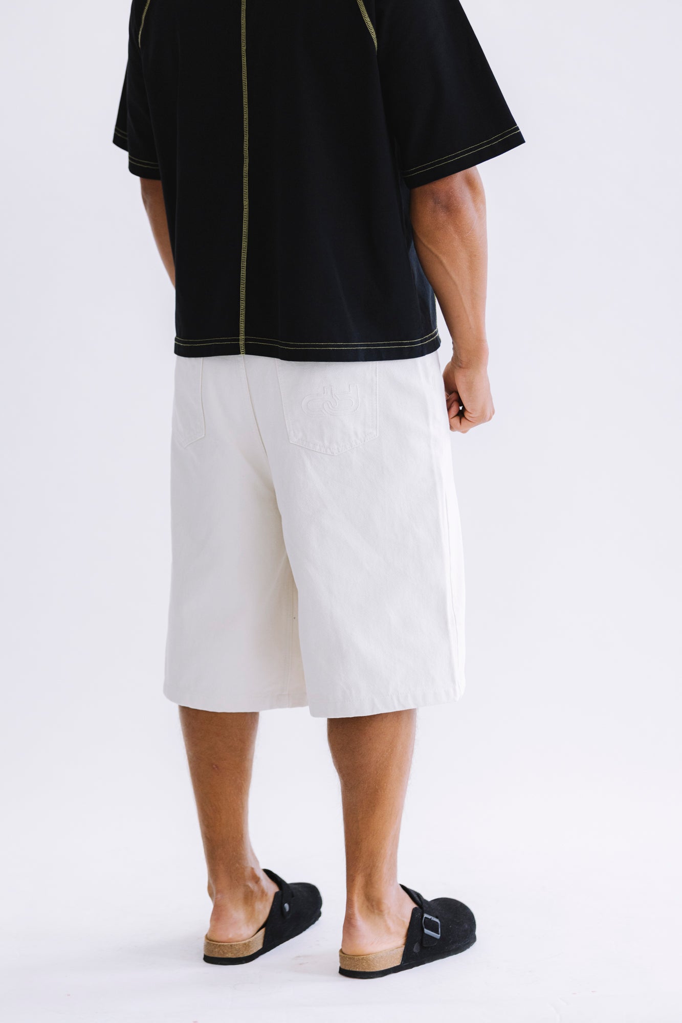 URBAN SAND SHORTS