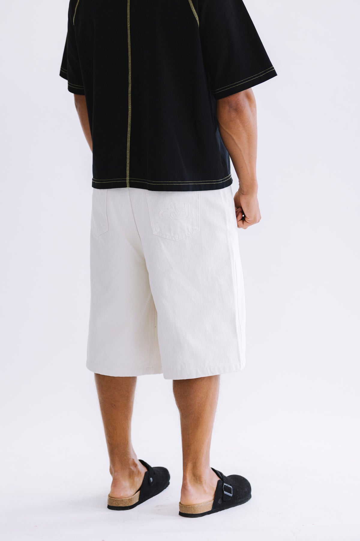URBAN SAND SHORTS