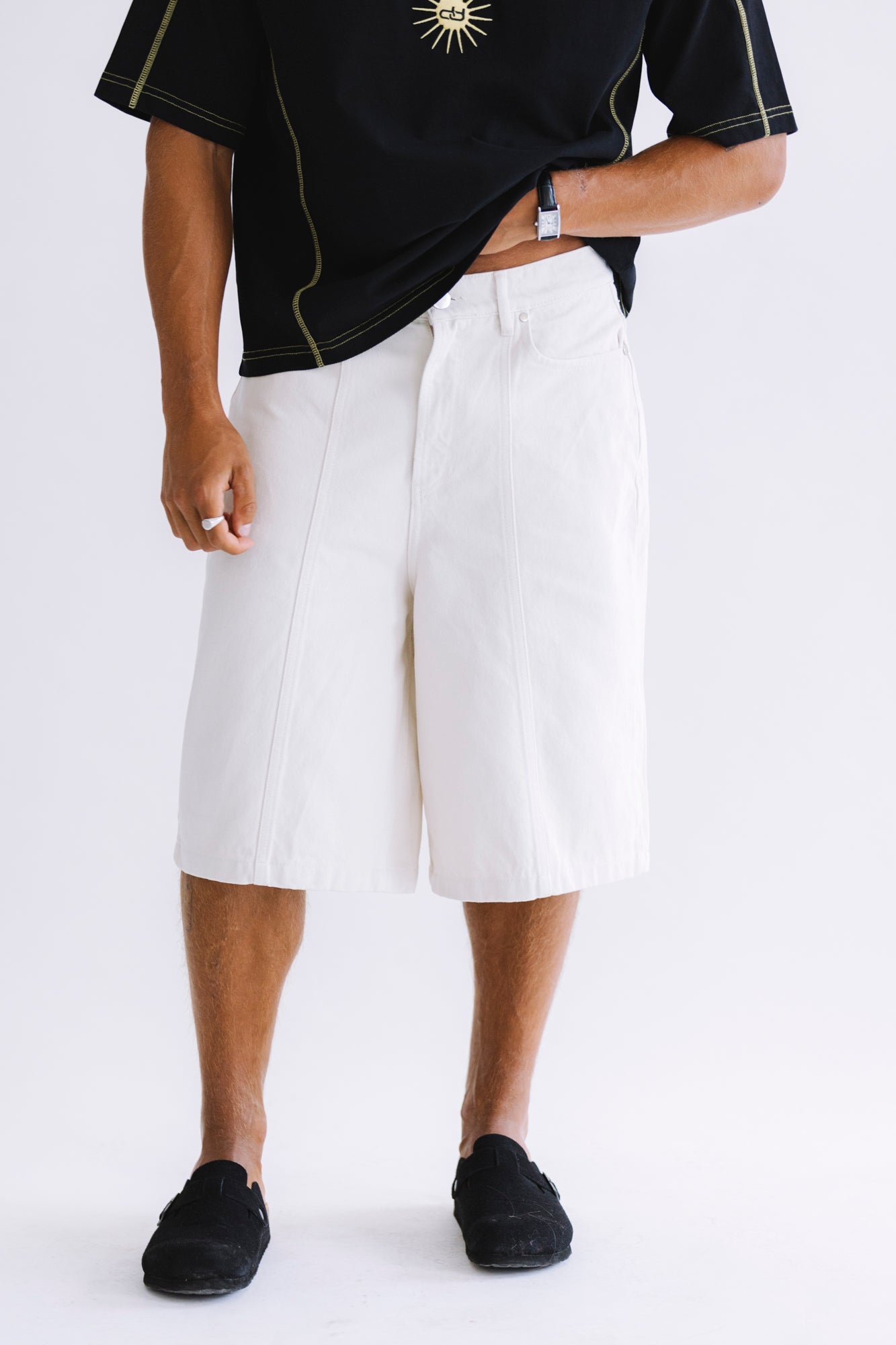 URBAN SAND SHORTS