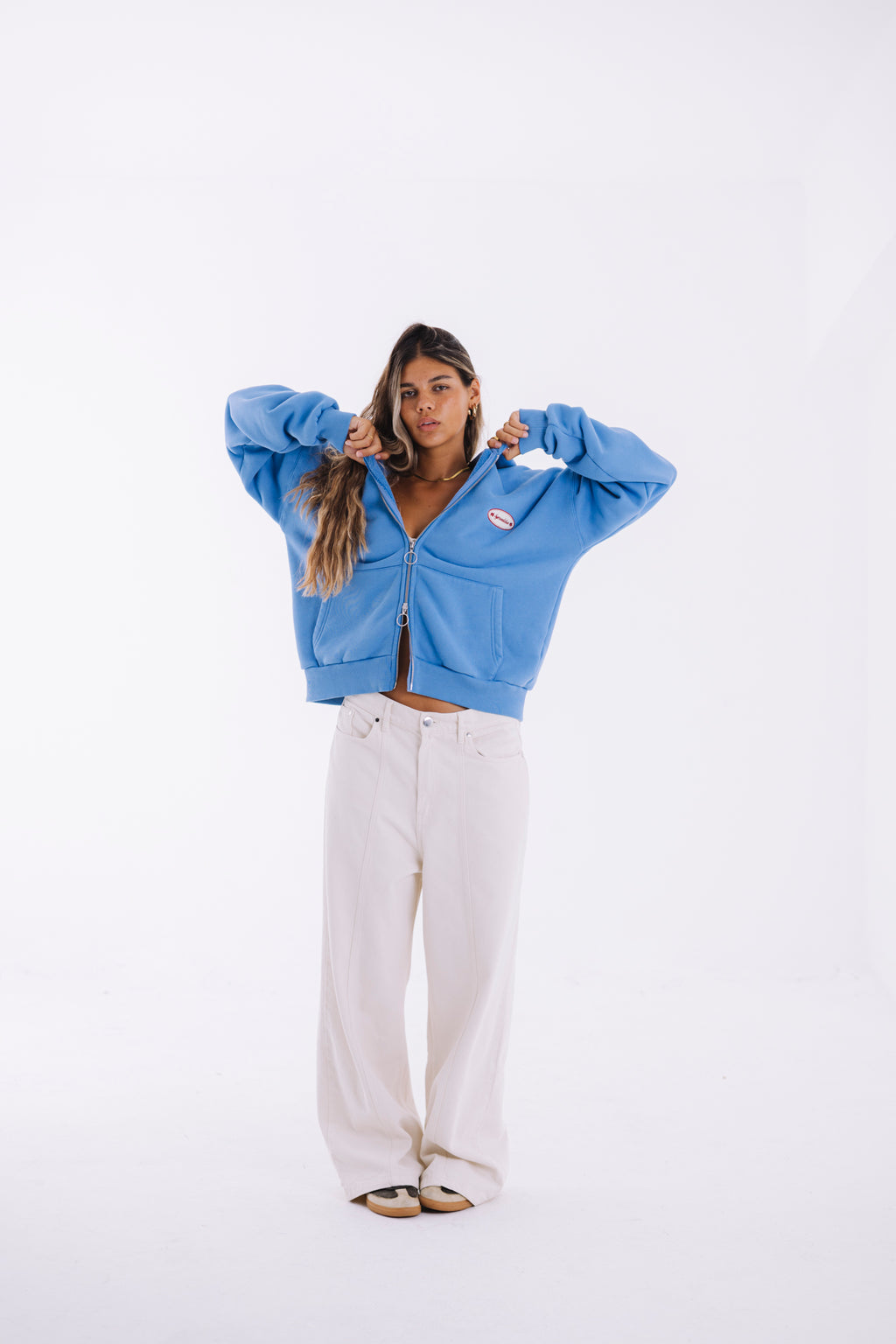 LIGHT BLUE ZIPPER