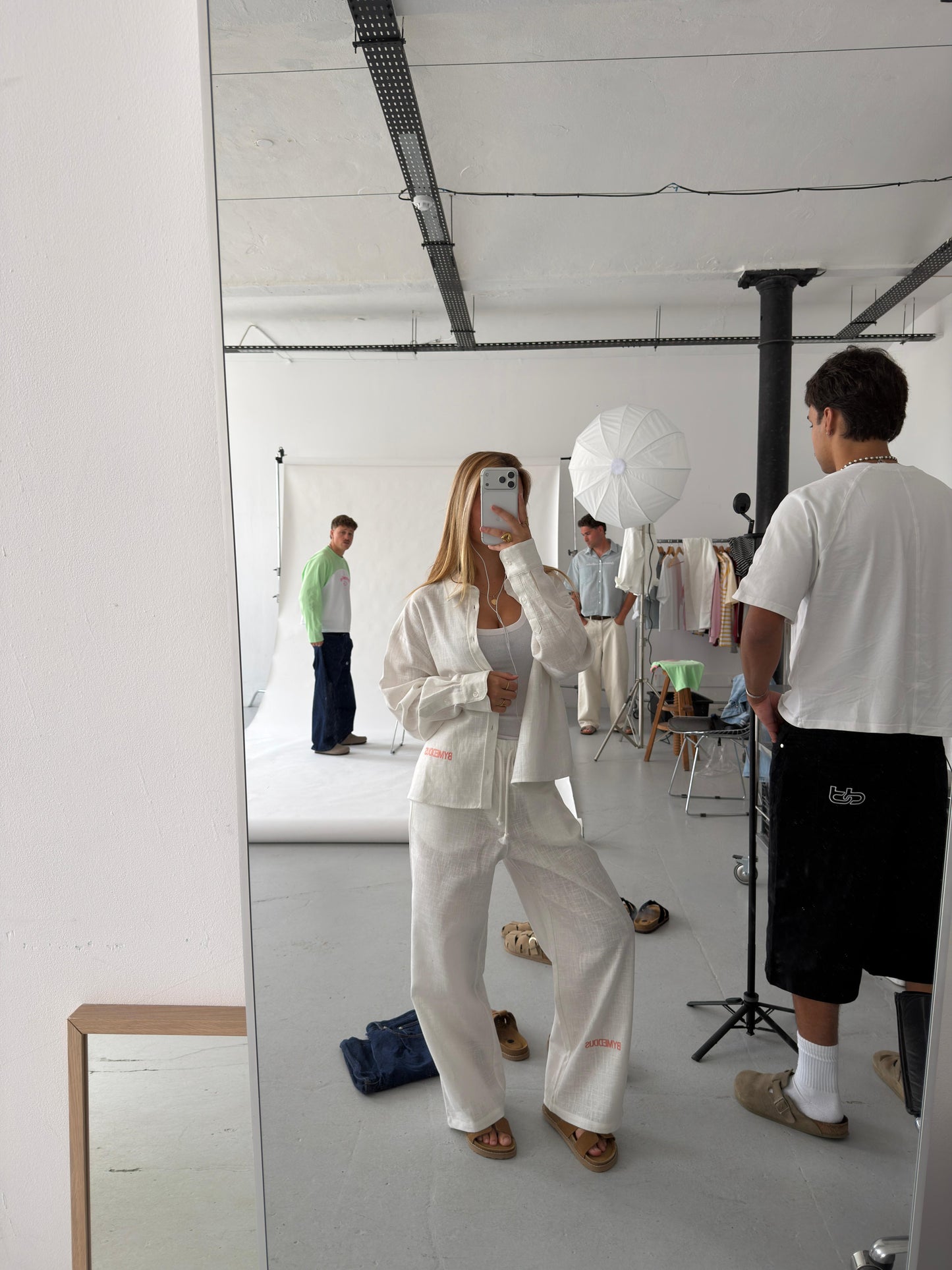 WHITE LINEN TROUSERS